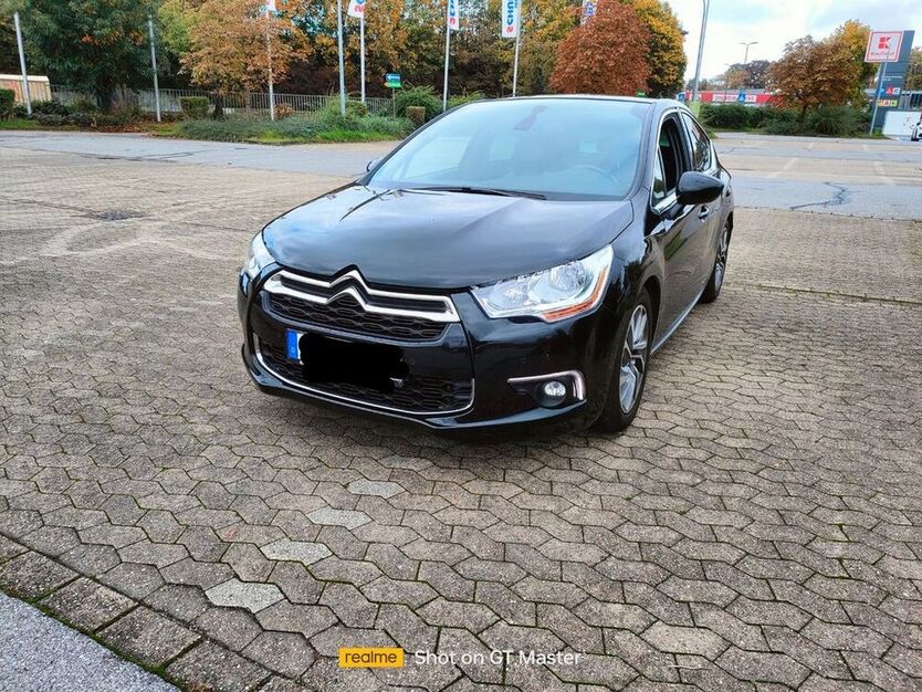 DS4