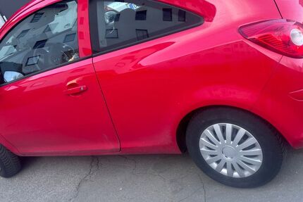 Opel Corsa 215.000 km 2.100 &euro; Remscheid 42853
