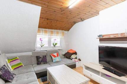 Familienfreundliche 4-Zimmer-Wohnung mit Balkon in Remscheid 4 zimmer