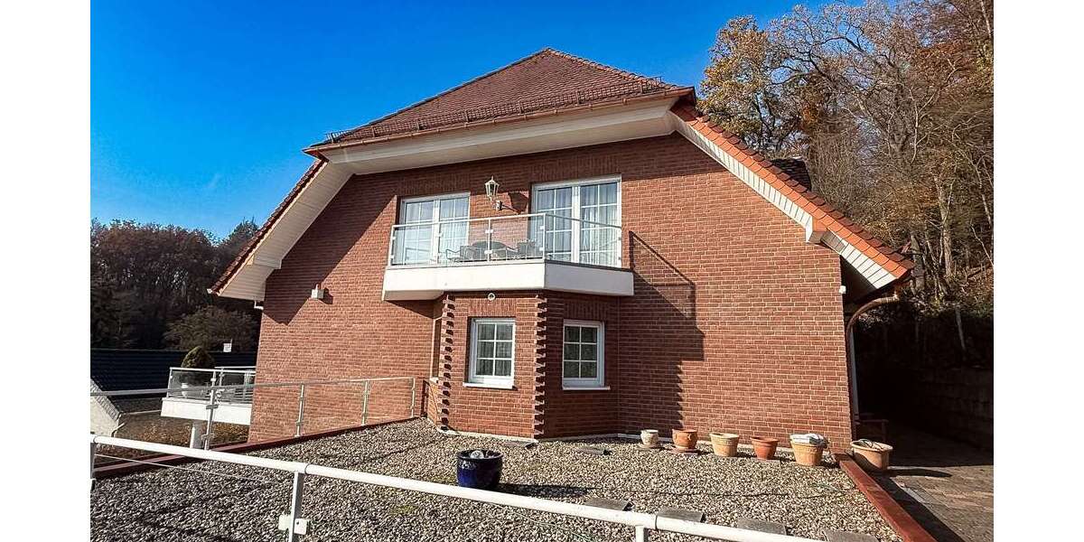 Einfamilienhaus Overath - 5 Zimmer, 363 m&sup2;, 860.000&euro; | Angebot:25601262