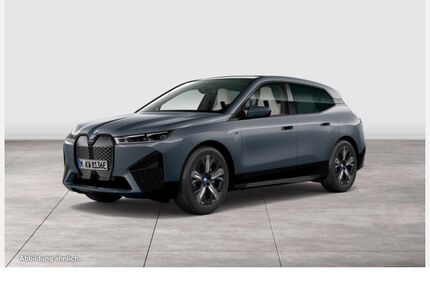 BMW iX 12.680 km 77.890 &euro; Köln-Nord 50739