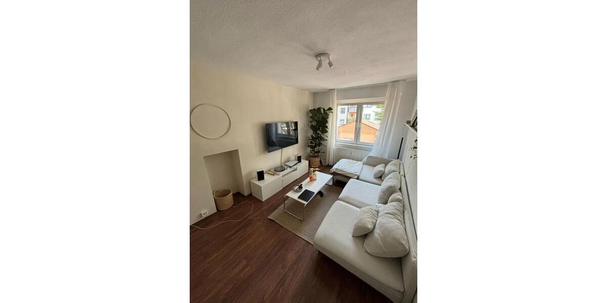 Helle 2,5-Zimmer-Wohnung mit Südbalkon in Köln-Nippes (Christinastraße) 2.5 zimmer