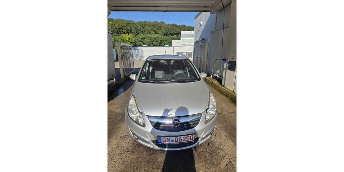 Opel Corsa 140.219 km 4.400 &euro; Hückeswagen 42499
