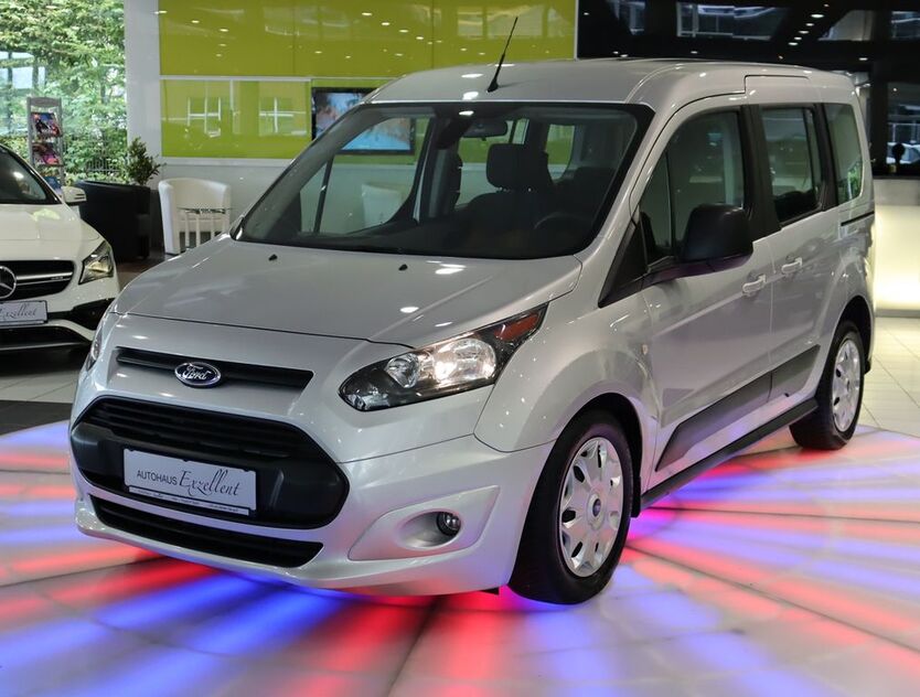 Ford Tourneo Connect 134.041 km 14.950 € Troisdorf (Köln/Bonn) 53842