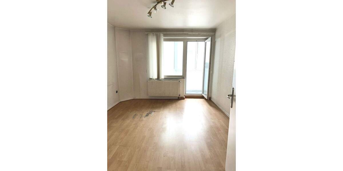 Etagenwohnung Düsseldorf Friedrichstadt - 4 Zimmer, 89 m&sup2;, 360.000&euro; | Angebot:24335103
