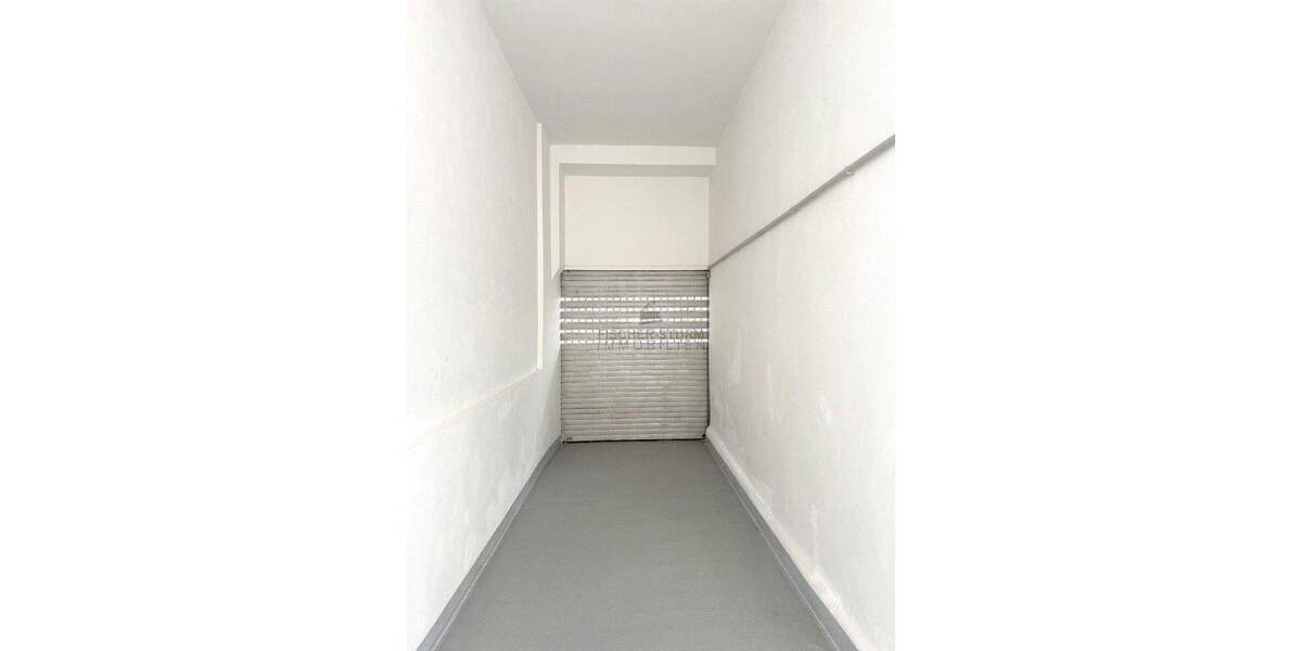 Düsseldorf-Oberbilk: Frisch sanierte Halle mit Büro + Lager! zimmer