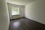 Erdgeschoßwohnung Remscheid Lüttringhausen - 3 Zimmer, 65 m&sup2;, 500&euro; | Angebot:26462521