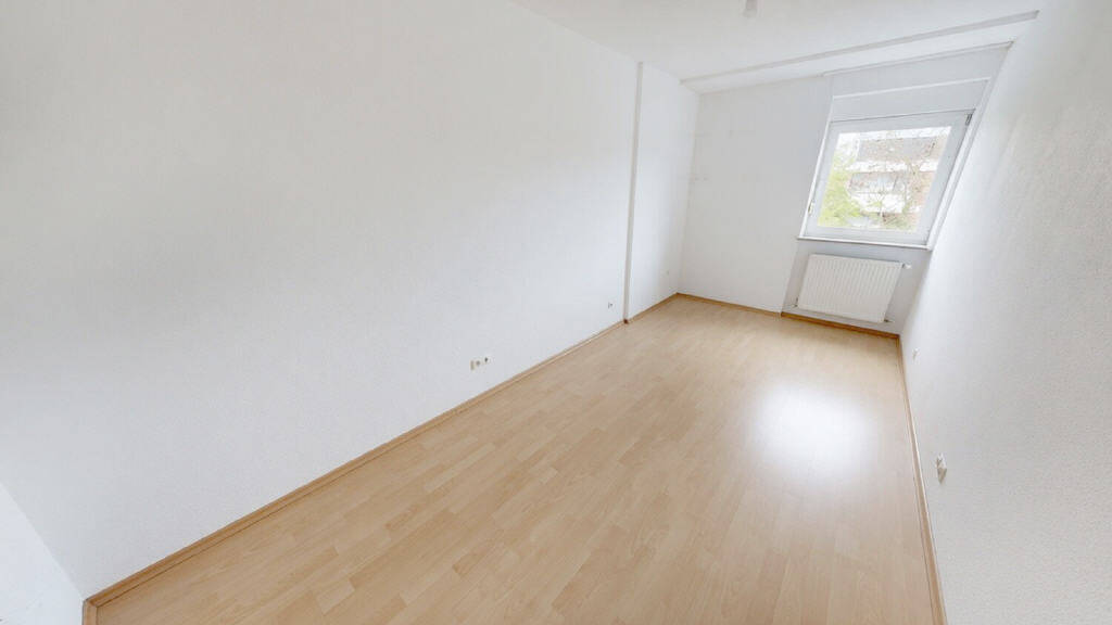 Etagenwohnung Erftstadt Lechenich - 3 Zimmer, 77 m&sup2;, 185.000&euro; | Angebot:26475797