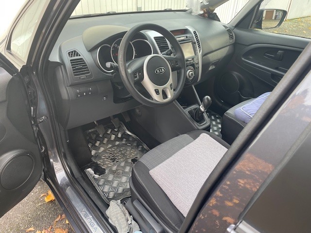 Kia Venga 101.000 km 5.900 &euro; Pulheim 50259