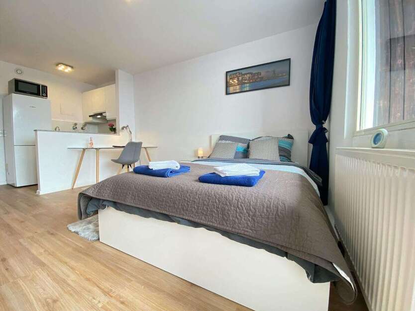 Wohnen auf Zeit in Hürth 1.199 € 1 zimmer