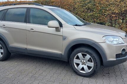 Chevrolet Captiva 203.289 km 4.500 € Leverkusen 51371