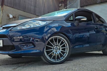 Ford Fiesta 156.000 km 3.500 &euro; Remscheid 42857