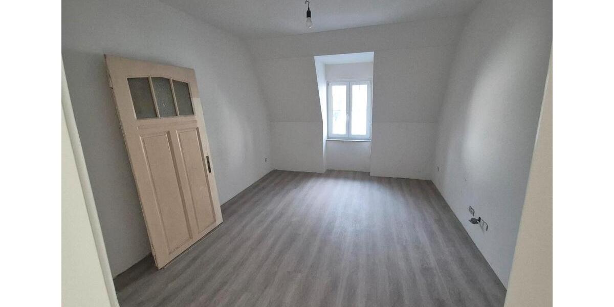 Dachgeschoßwohnung Leverkusen Opladen - 2 Zimmer, 72 m&sup2;, 940&euro; | Angebot:26414575