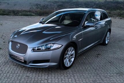 Jaguar XF 252.000 km 8.950 € Bergisch Gladbach 51429