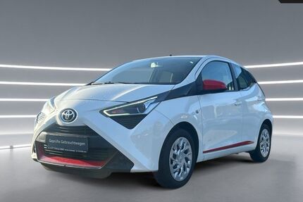 Toyota Aygo (X) 22.300 km 10.450 &euro; Overath 51491