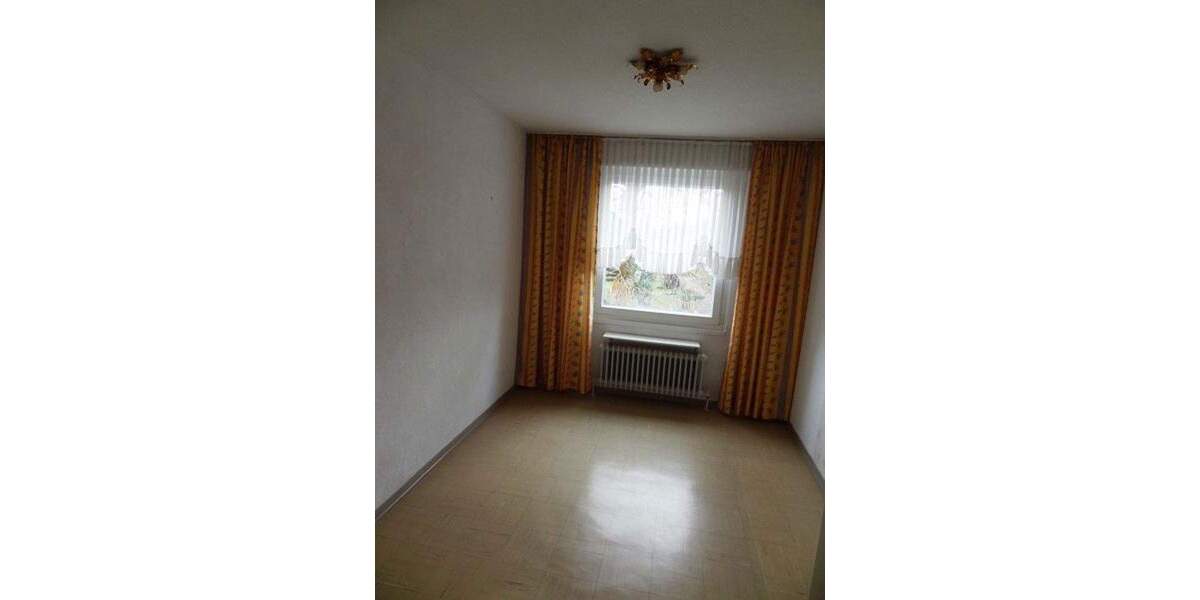 Etagenwohnung Leverkusen Wiesdorf - 4 Zimmer, 114 m&sup2;, 295.000&euro; | Angebot:25362347