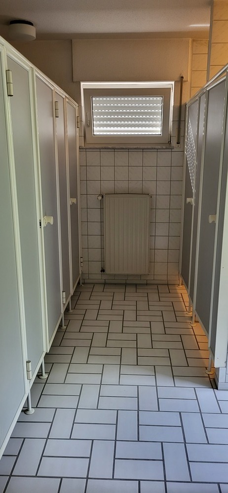 Gut erreichbare Gewerbeeinheit in Remscheid-Süd (Bliedinghausen) zimmer