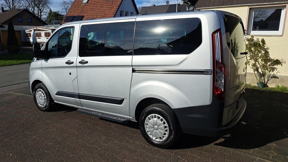 Ford Tourneo 132.700 km 18.900 € Hilden 40721
