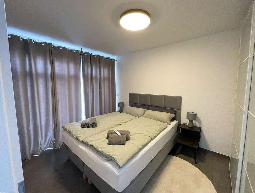 Wohnen auf Zeit in Leverkusen Hitdorf 1.300 € 2 zimmer