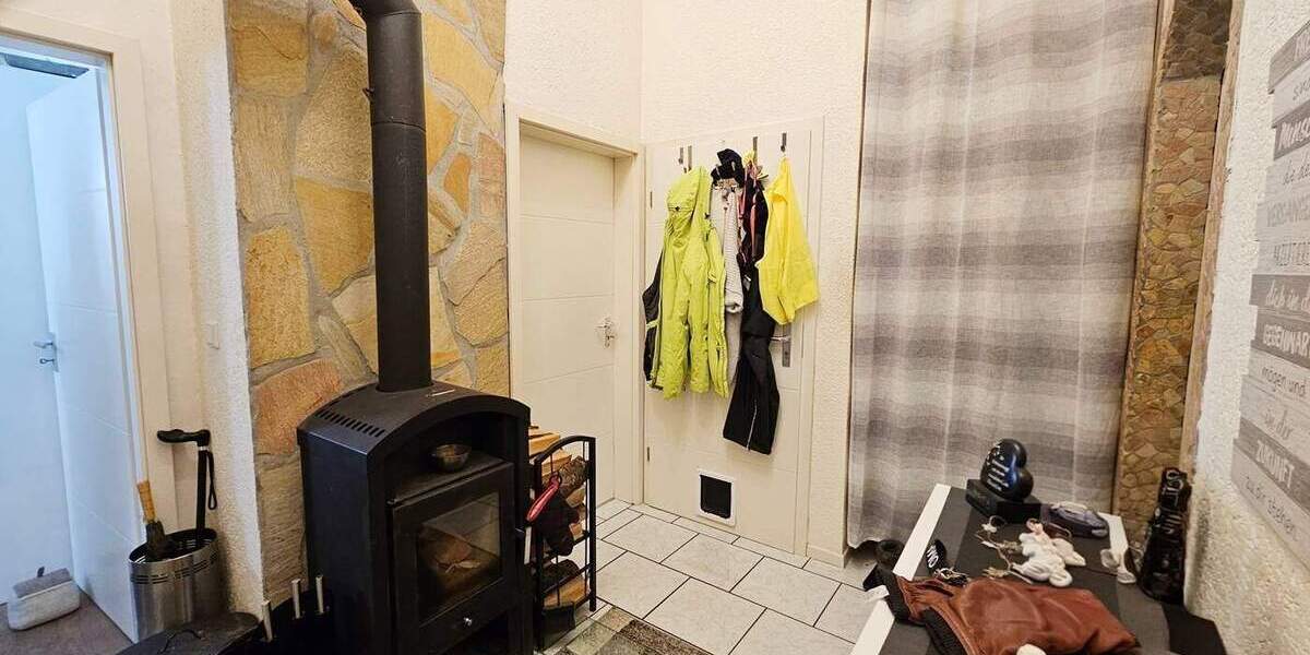 Mehrfamilienhaus, Wohnhaus Burscheid / Heddinghofen Burscheid - 2 Zimmer, 445 m&sup2;, 649.000&euro; | Angebot:25153501