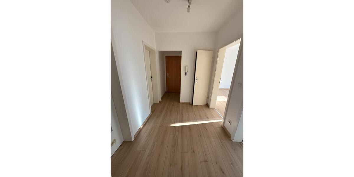 Etagenwohnung Remscheid - 3 Zimmer, 70 m&sup2;, 147.000&euro; | Angebot:25168715