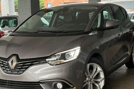 Renault Scenic 107.000 km 8.980 € Düsseldorf 40229