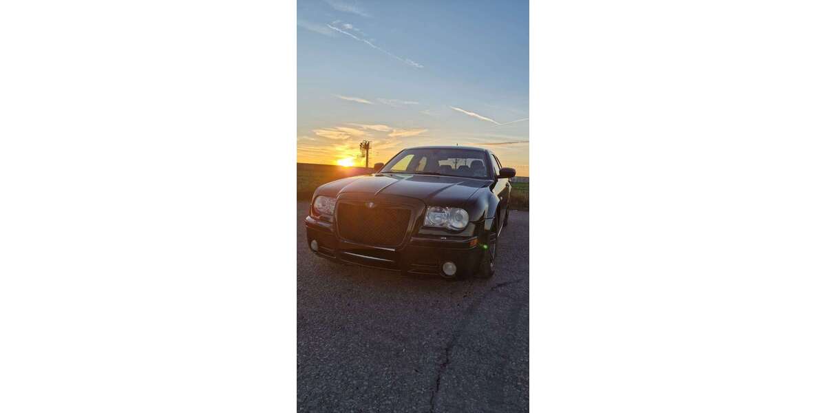 Chrysler 300C 290.000 km 5.500 &euro; Porz (Köln) 51143