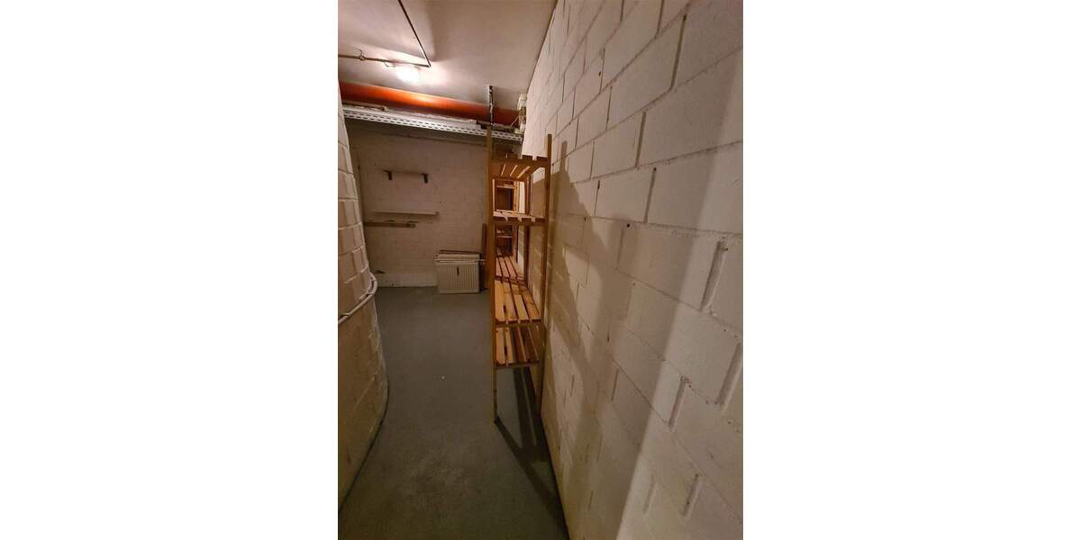 Etagenwohnung Hürth Efferen - 3 Zimmer, 109 m&sup2;, 1.200&euro; | Angebot:25705864