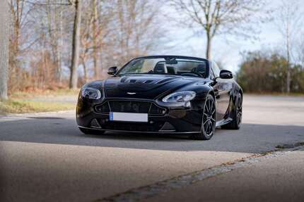 Aston Martin Vantage 14.000 km 169.000 € Neuss 41464