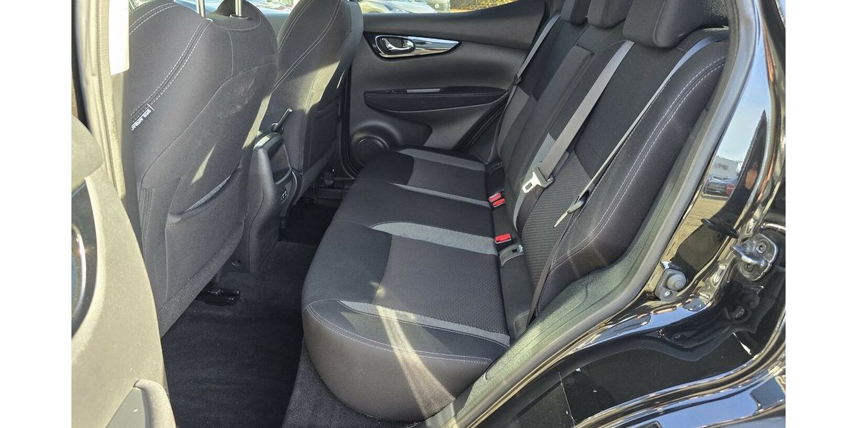 Nissan Qashqai N-Connecta Automatik|AHK|Winterpaket|LED 79.663 km 18.450 &euro; Wermelskirchen 42929