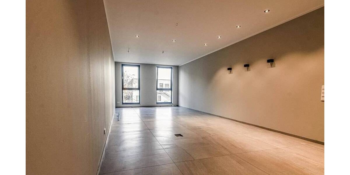 Gewerbeobjekt Hürth Kalscheuren - 4 Zimmer, 226 m&sup2;, 2.938&euro; | Angebot:24056757