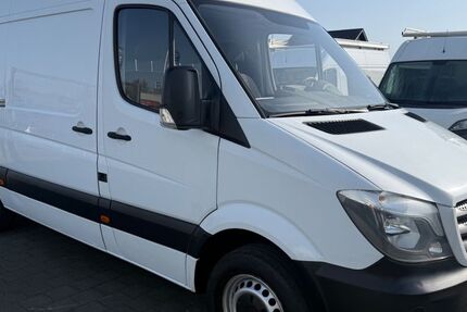 Mercedes-Benz Sprinter 150.000 km 11.700 &euro; Bedburg (bei Köln) 50181