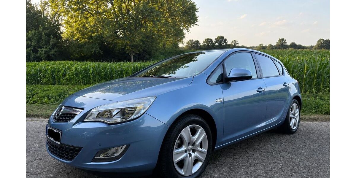 Opel Astra 33.000 km 9.250 &euro; Haan 42781