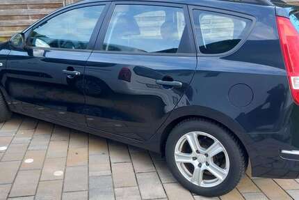 Hyundai i30 215.000 km 2.500 € Langenfeld 40764