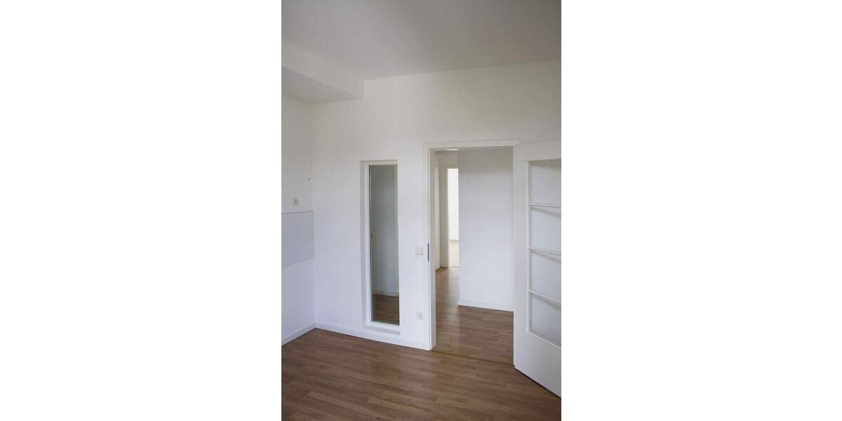 Top modernisiert! Charmantes, denkmalgeschütztes Mehrfamilienhaus mit modernem Wohnkomfort! 1 zimmer