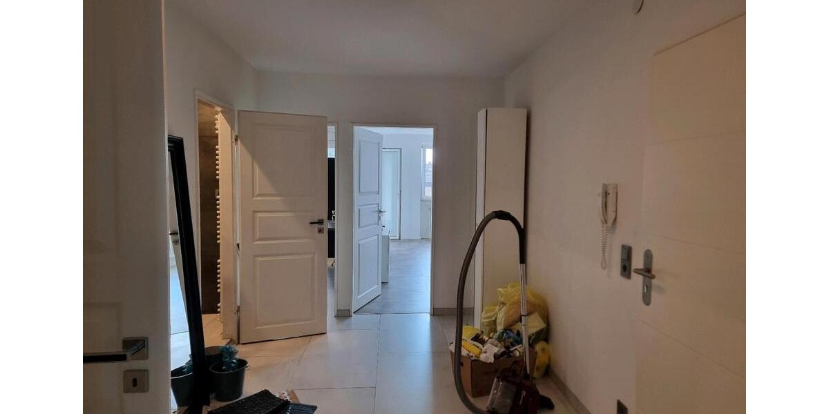 Etagenwohnung Langenfeld (Rheinland) - 4 Zimmer, 98 m&sup2;, 301.000&euro; | Angebot:26967538