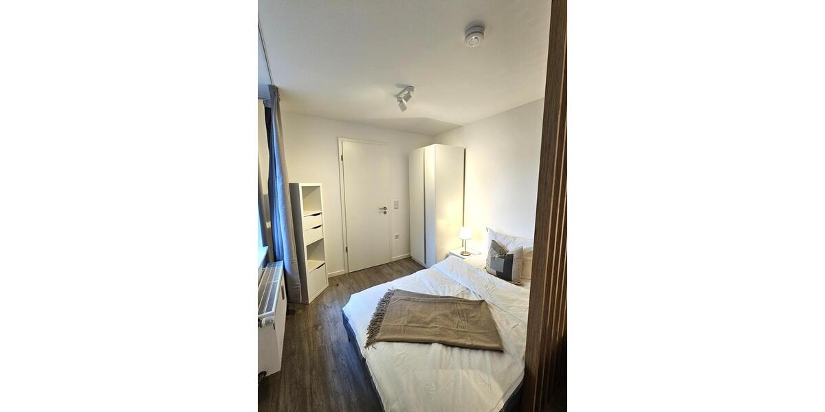 Etagenwohnung Köln Mülheim - 1 Zimmer, 27 m&sup2;, 940&euro; | Angebot:25406502