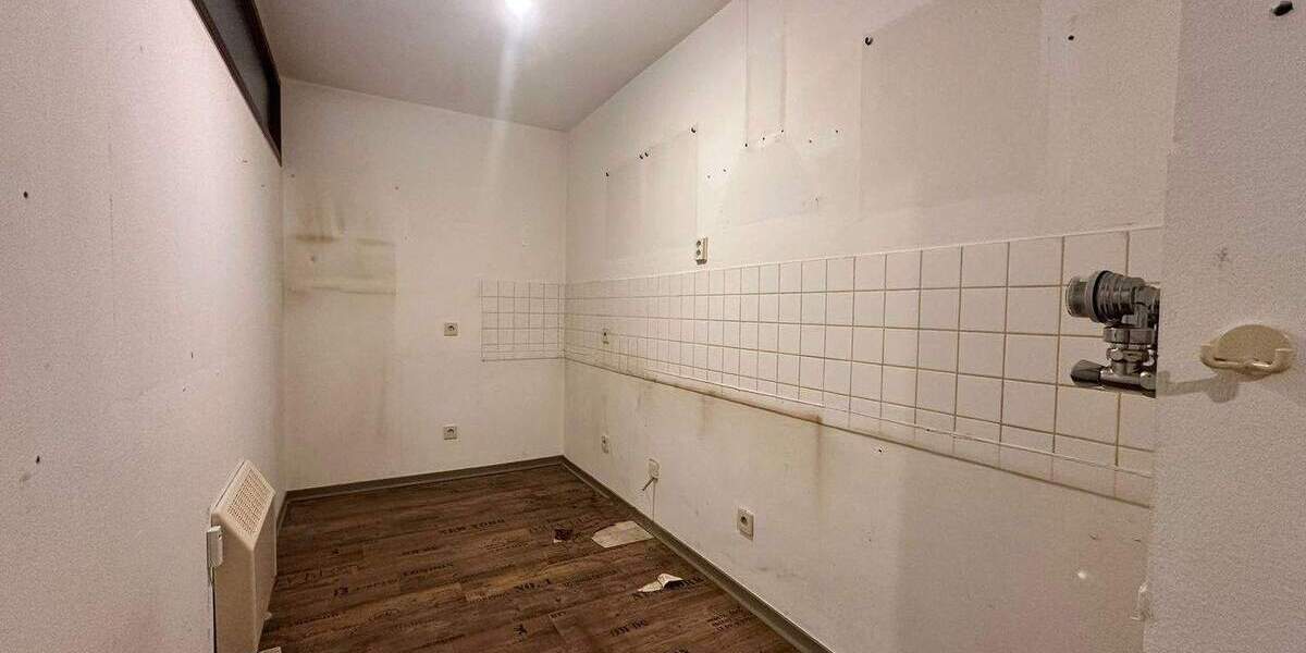 Einfamilienhaus Bergisch Gladbach Bockenberg - 2 Zimmer, 137.000&euro; | Angebot:25608788