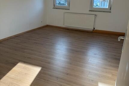 Wohnung Remscheid - 3 Zimmer, 70 m&sup2;, 147.000&euro; | Angebot:25168715