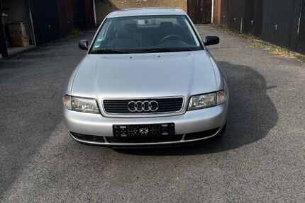 Audi A4 179.350 km 2.000 &euro; Frechen 50226