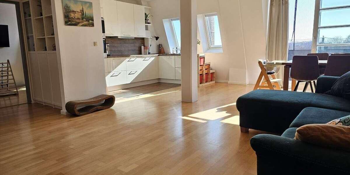 Etagenwohnung Frechen Hücheln - 4 Zimmer, 94 m&sup2;, 399.000&euro; | Angebot:26884454