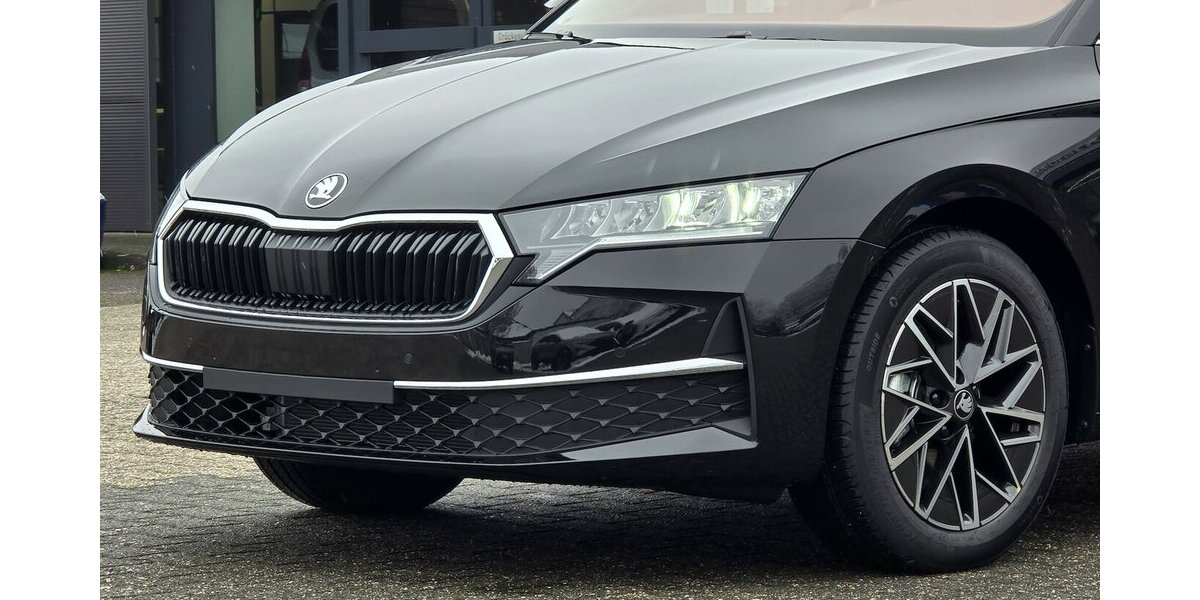 Skoda Octavia Selection MHEV|Automatik|Winterpaket|LED 1.008 km 30.975 &euro; Wermelskirchen 42929