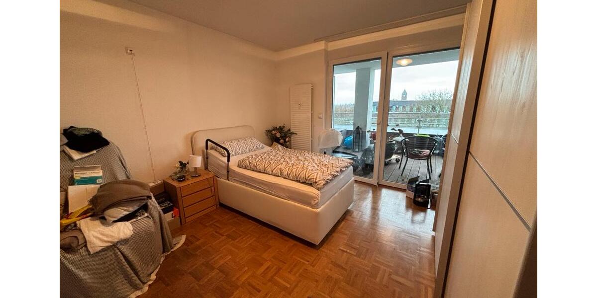 Seniorenwohnung mit Terrasse, Stellplatz, Aufzug und Küche 2 zimmer