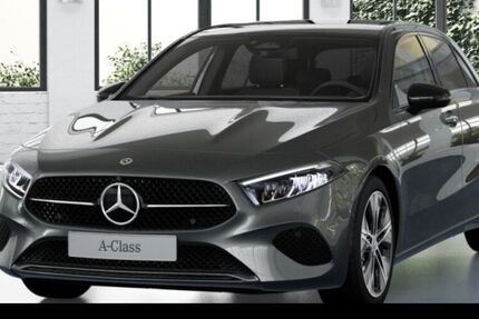 Mercedes-Benz A 180 9.900 km 36.490 &euro; Düsseldorf 40470