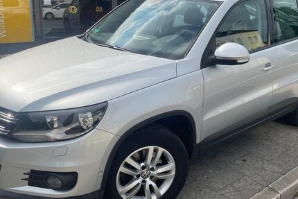 VW Tiguan 130.032 km 9.950 € Brühl 50321