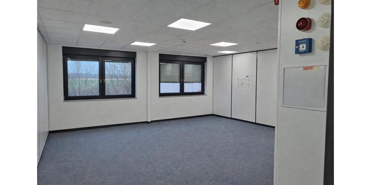 Büro-Praxis-Agentur-Arbeiträume-Atelierräume zimmer