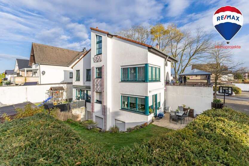 Haus zum Kaufen in Köln 675.000 € 218 m²