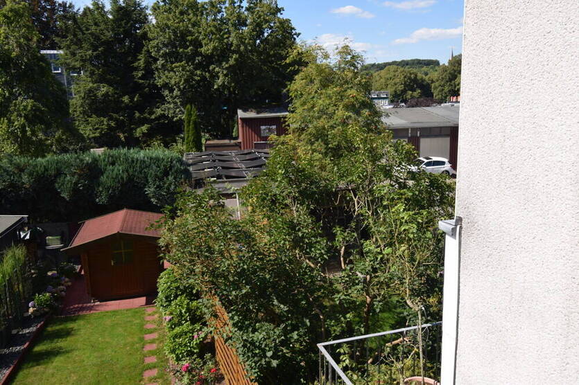 Drei Eigentumswohnungen in guter Lage in Lennep im Paket zu kaufen. 4 zimmer