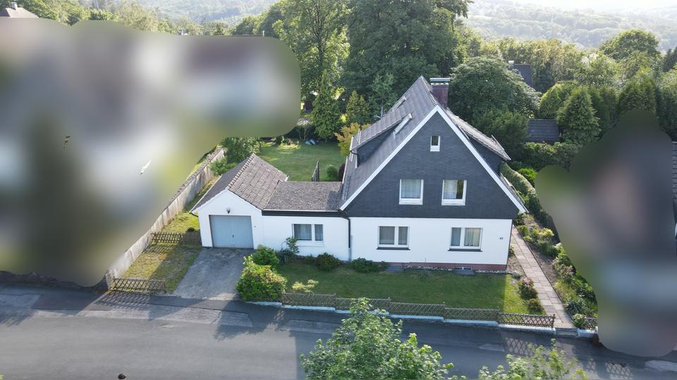 Einfamilienhaus Wermelskirchen - 5 Zimmer, 154 m&sup2;, 350.000&euro; | Angebot:26891934