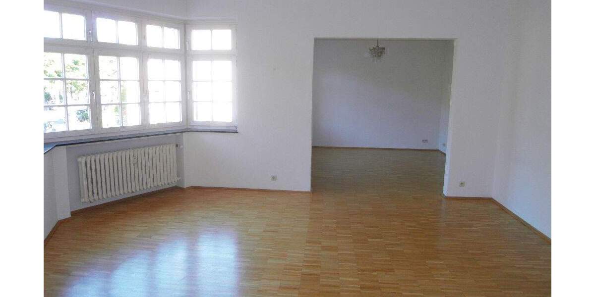 Etagenwohnung Düsseldorf Oberkassel - 2 Zimmer, 75 m&sup2;, 525.000&euro; | Angebot:24759135